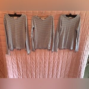 Matilda Jane 435 Friends Forever
Danielle Blue White Stripe Ribbed Tee.